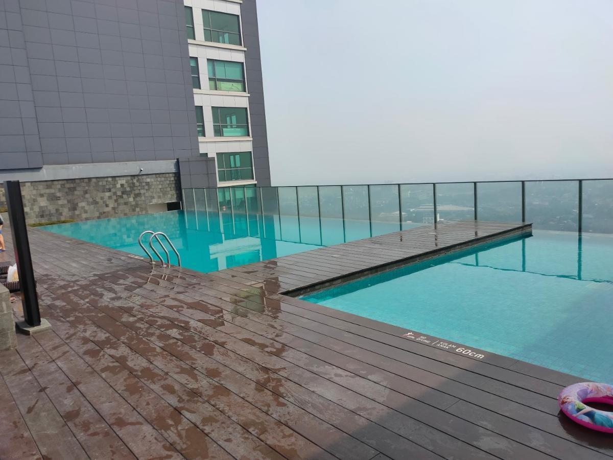 Super Penthouse Stmoritz Apartment, Lippomall Puri Indah Jakarta Exteriér fotografie