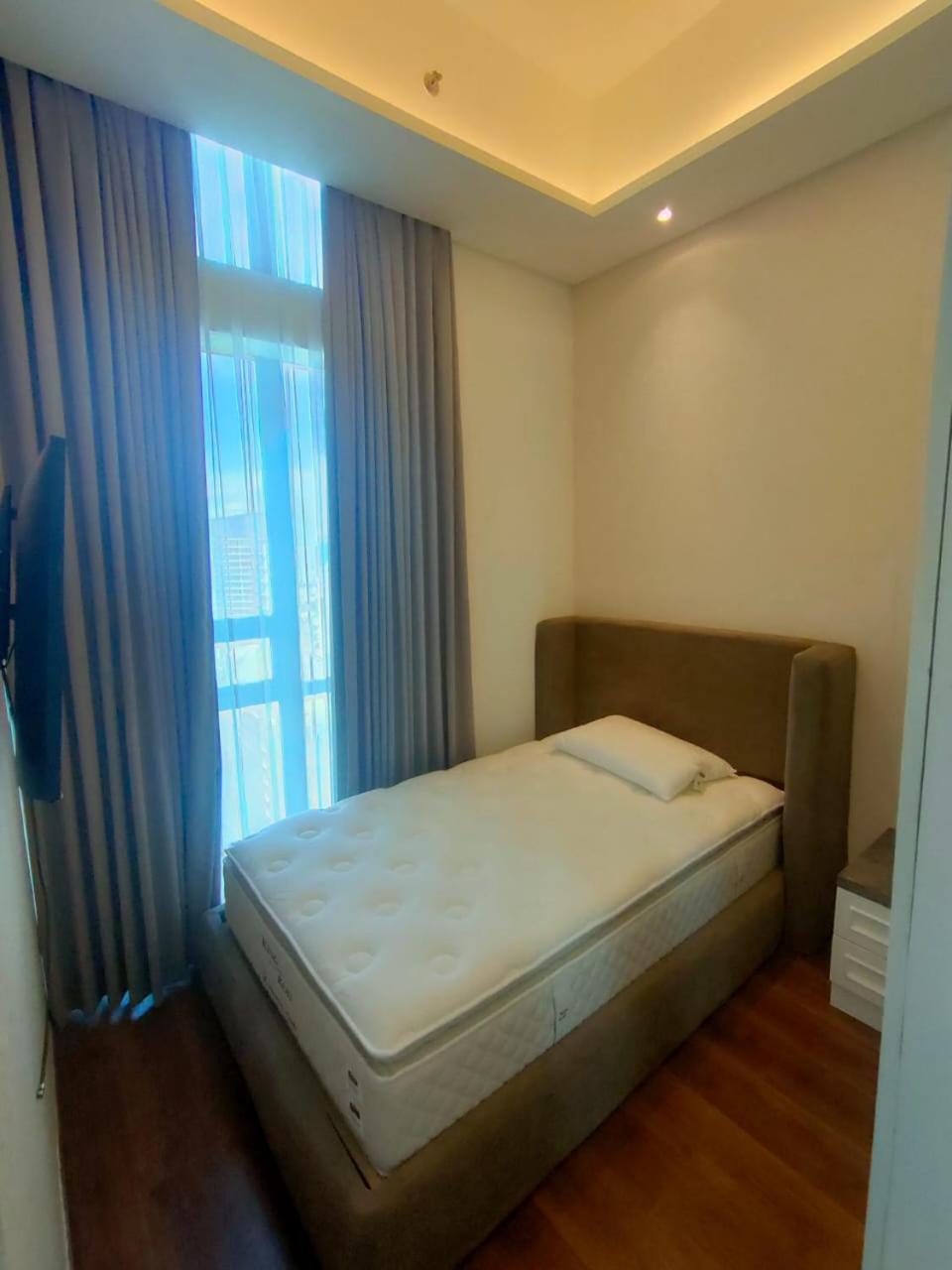 Super Penthouse Stmoritz Apartment, Lippomall Puri Indah Jakarta Exteriér fotografie