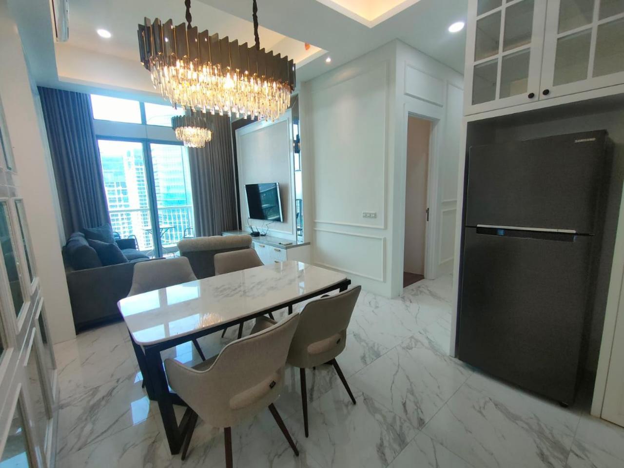 Super Penthouse Stmoritz Apartment, Lippomall Puri Indah Jakarta Exteriér fotografie